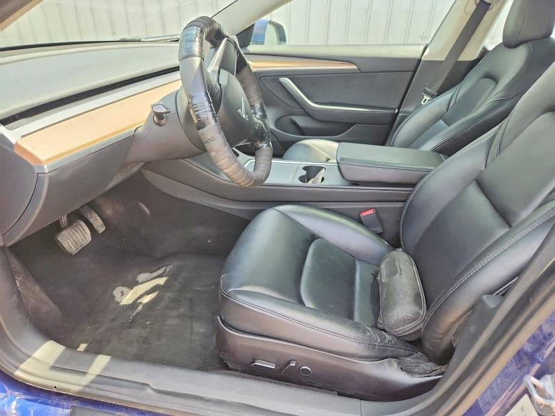 2023 TESLA MODEL 3 7