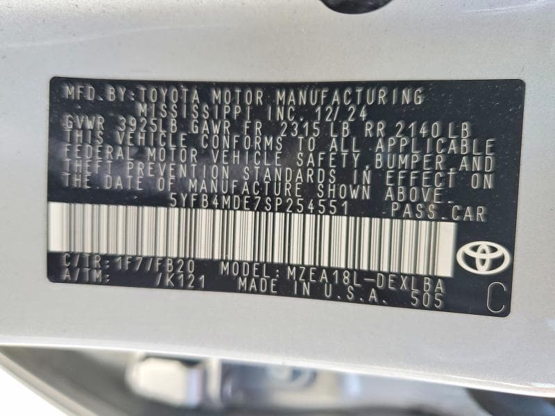 2025 TOYOTA COROLLA LE 13