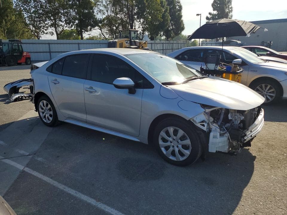 2025 TOYOTA COROLLA LE 4