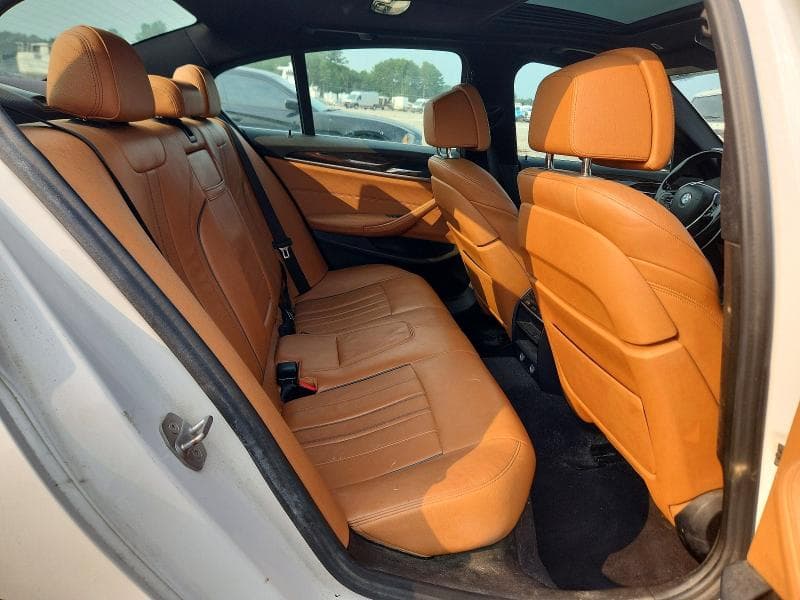 2019 BMW 530 I 10