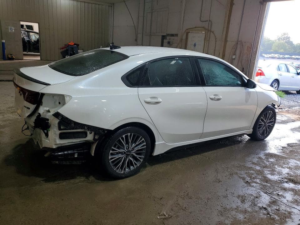 2024 KIA FORTE GT LINE 3