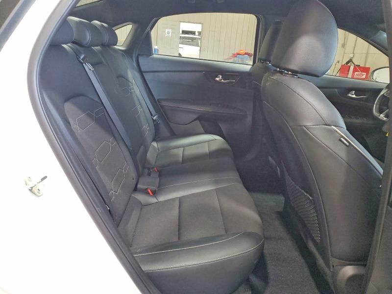 2024 KIA FORTE GT LINE 10