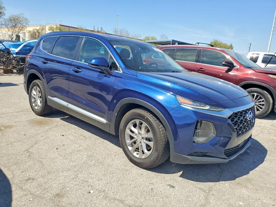 2019 HYUNDAI SANTA FE SE 4