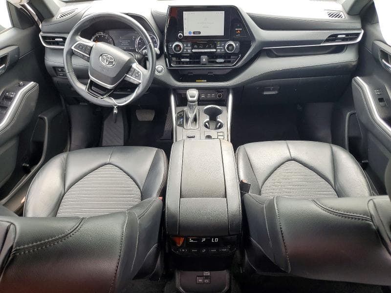 2023 TOYOTA HIGHLANDER XSE 8