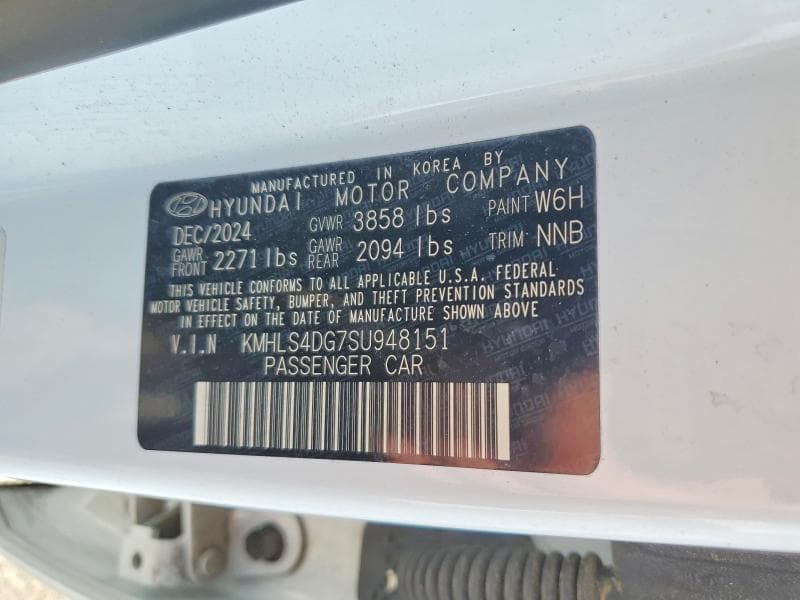 2025 HYUNDAI ELANTRA SEL 13