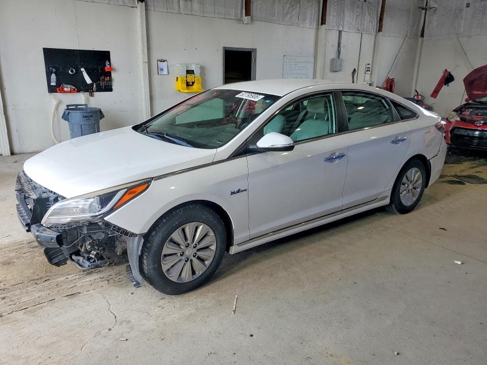 2017 HYUNDAI SONATA HYBRID SE - 1