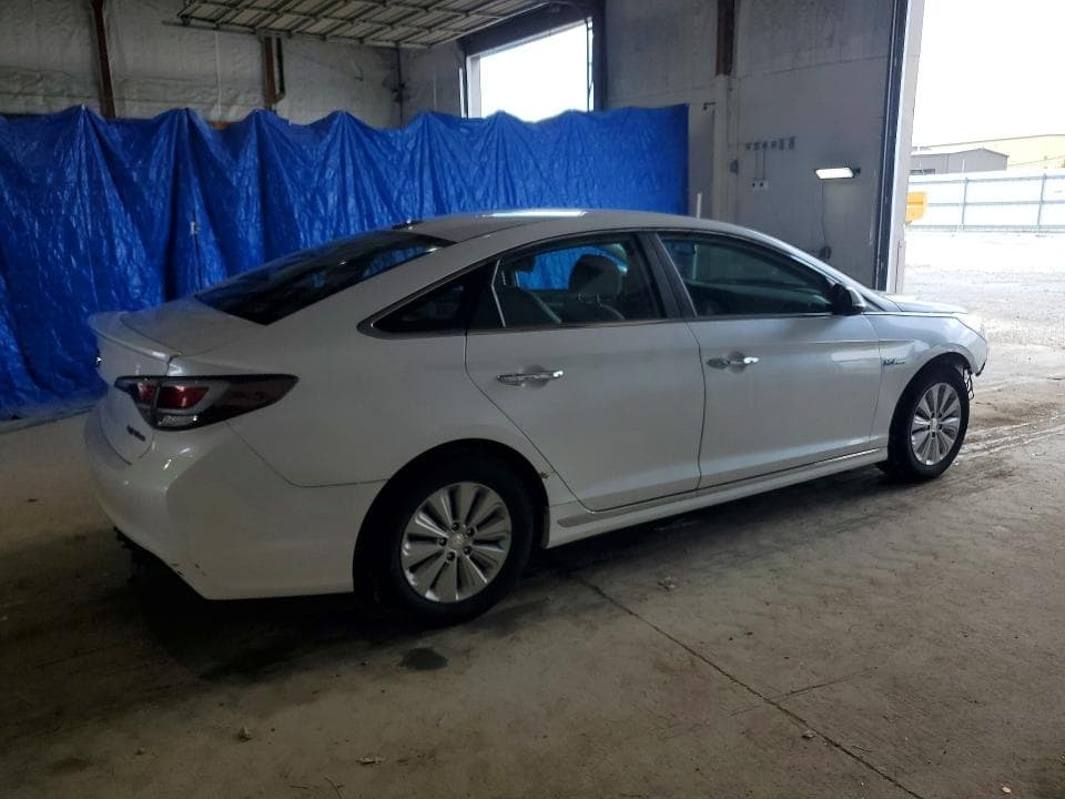 2017 HYUNDAI SONATA HYBRID SE 3