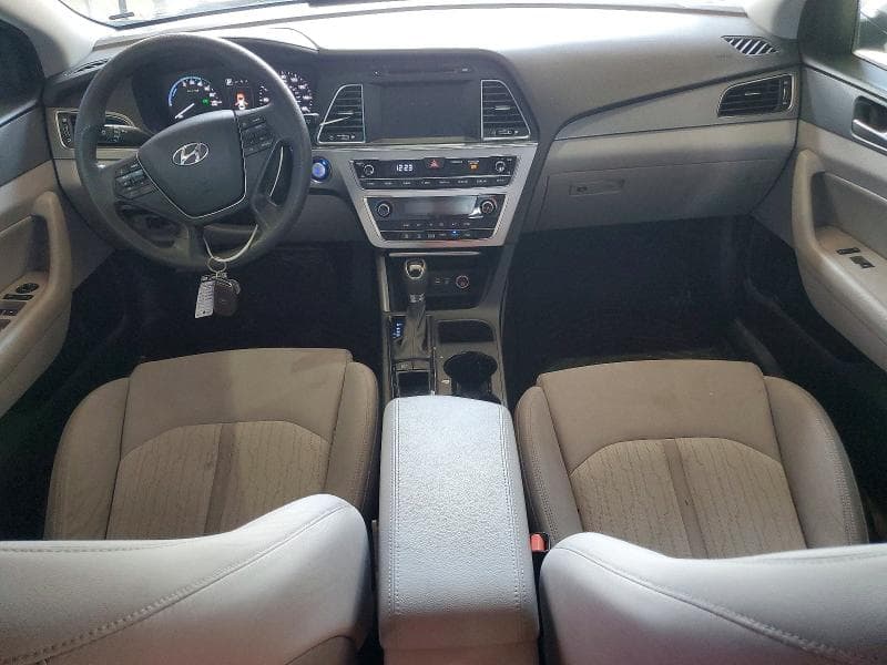 2017 HYUNDAI SONATA HYBRID SE 8