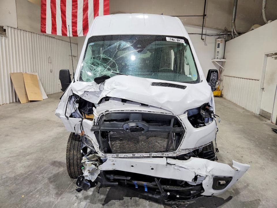2025 FORD TRANSIT T-350 5