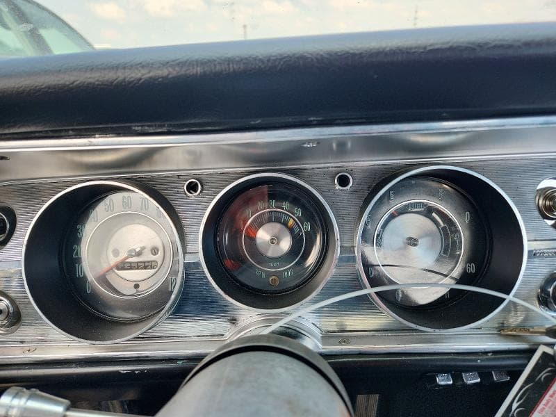 1965 CHEVROLET MALIBU 9