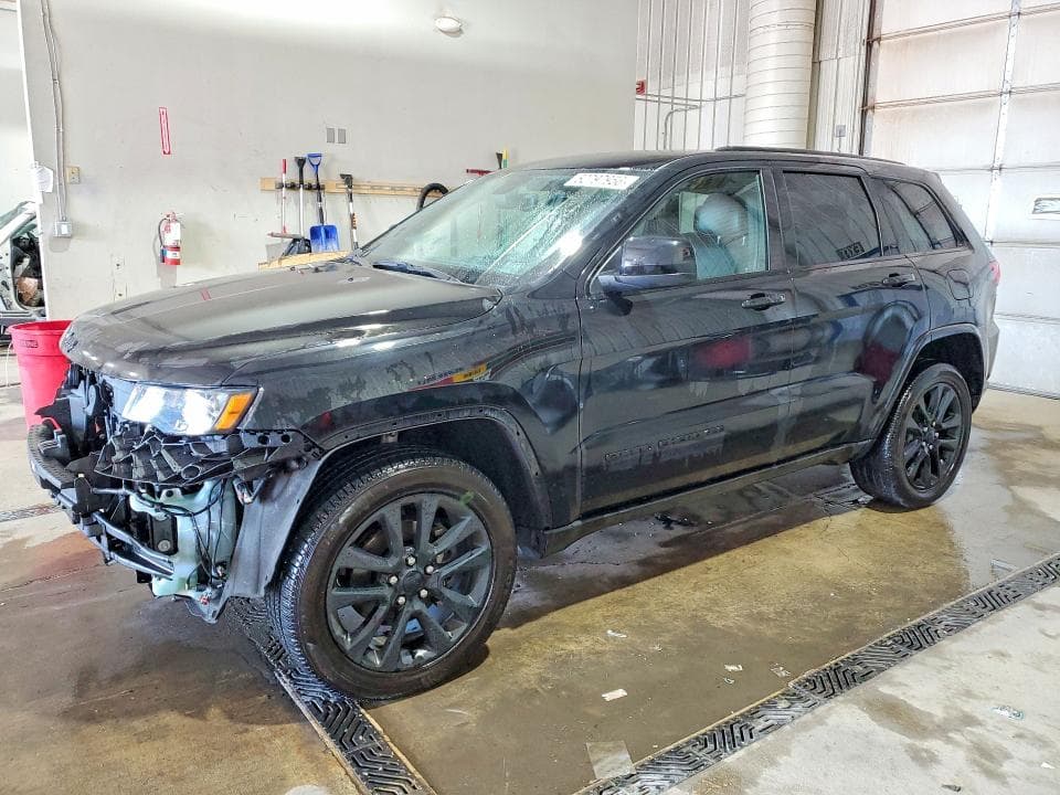 2018 JEEP GRAND CHEROKEE LAREDO - 1