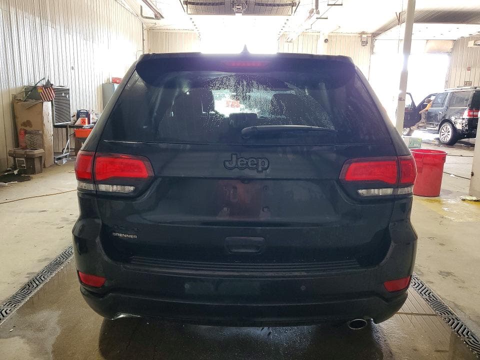 2018 JEEP GRAND CHEROKEE LAREDO 6
