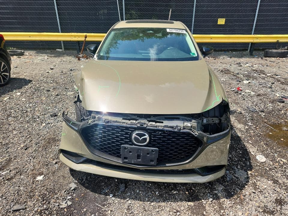 2024 MAZDA 3 CARBON TURBO 5