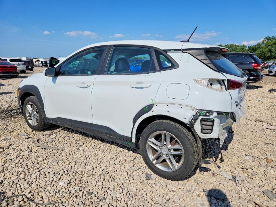 2021 HYUNDAI KONA SE 2