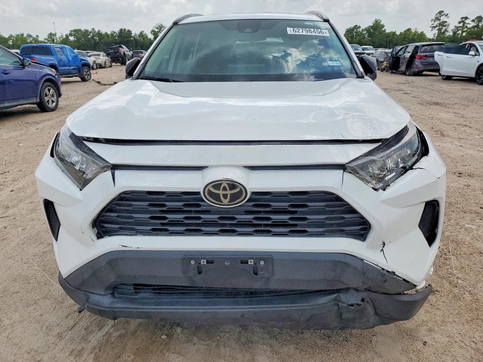 2021 TOYOTA RAV4 LE 5