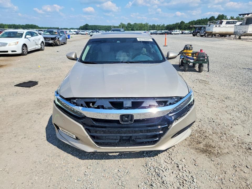 2018 HONDA ACCORD TOURING 5