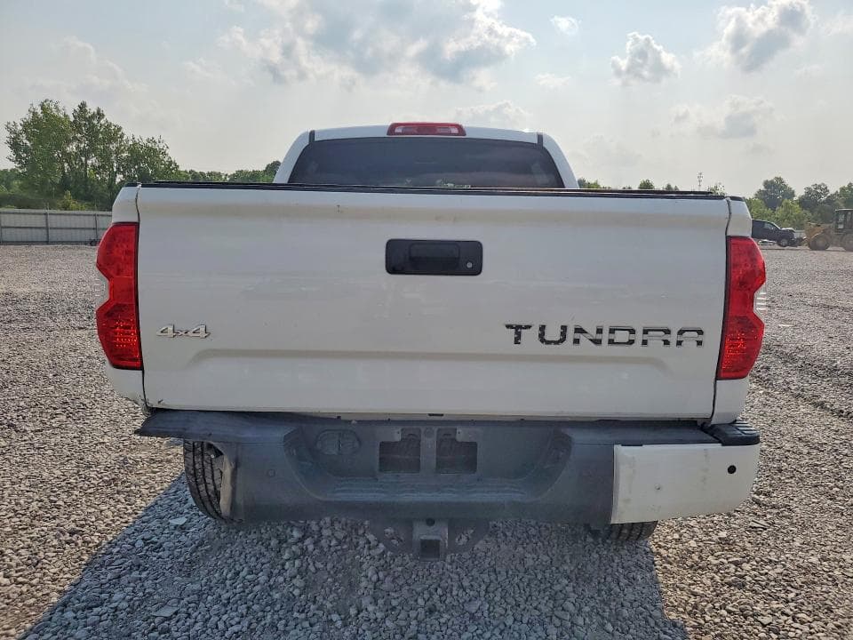 2017 TOYOTA TUNDRA CREWMAX LIMITED 6