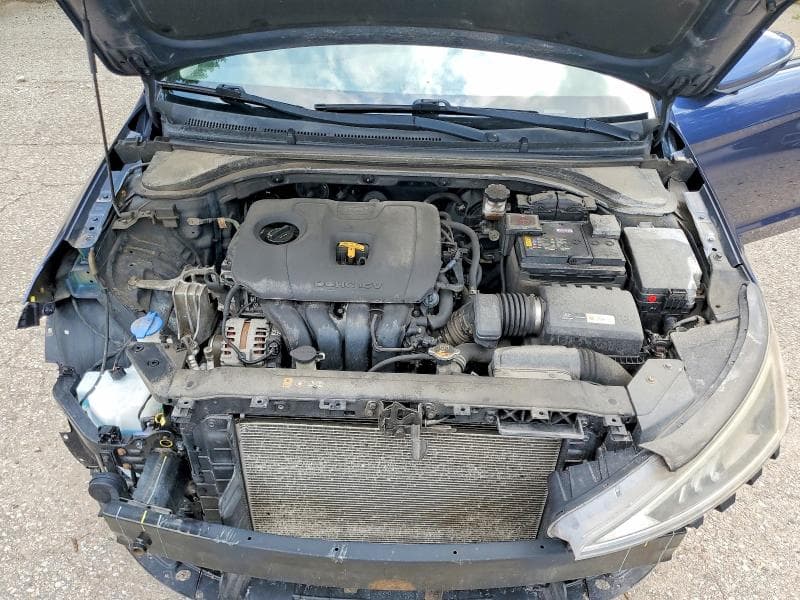 2019 HYUNDAI ELANTRA SE 11