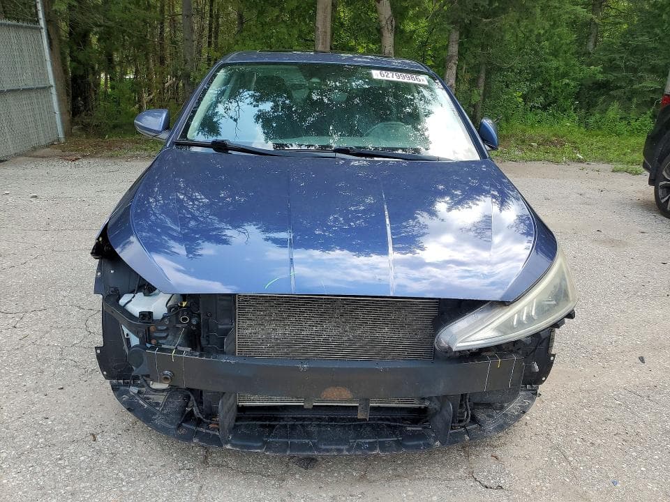 2019 HYUNDAI ELANTRA SE 5