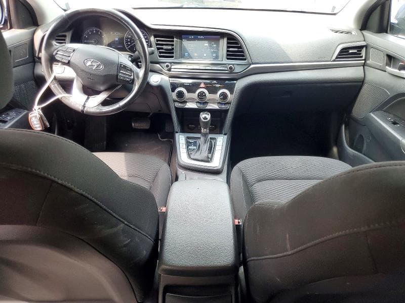 2019 HYUNDAI ELANTRA SE 8