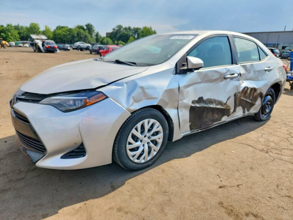 2018 TOYOTA COROLLA LE - 1