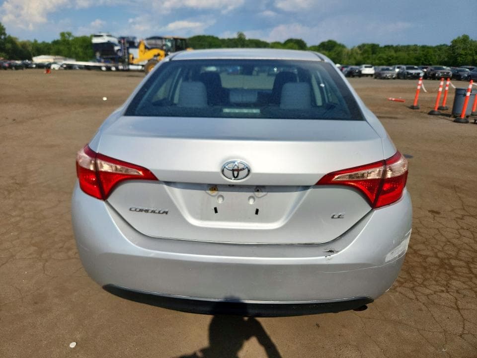 2018 TOYOTA COROLLA LE 6