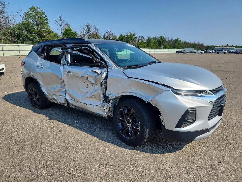 2019 CHEVROLET BLAZER 2LT 4