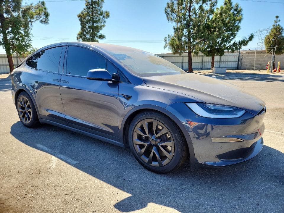 2023 TESLA MODEL X 4