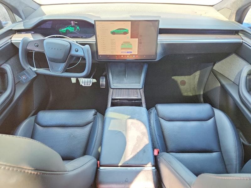 2023 TESLA MODEL X 8