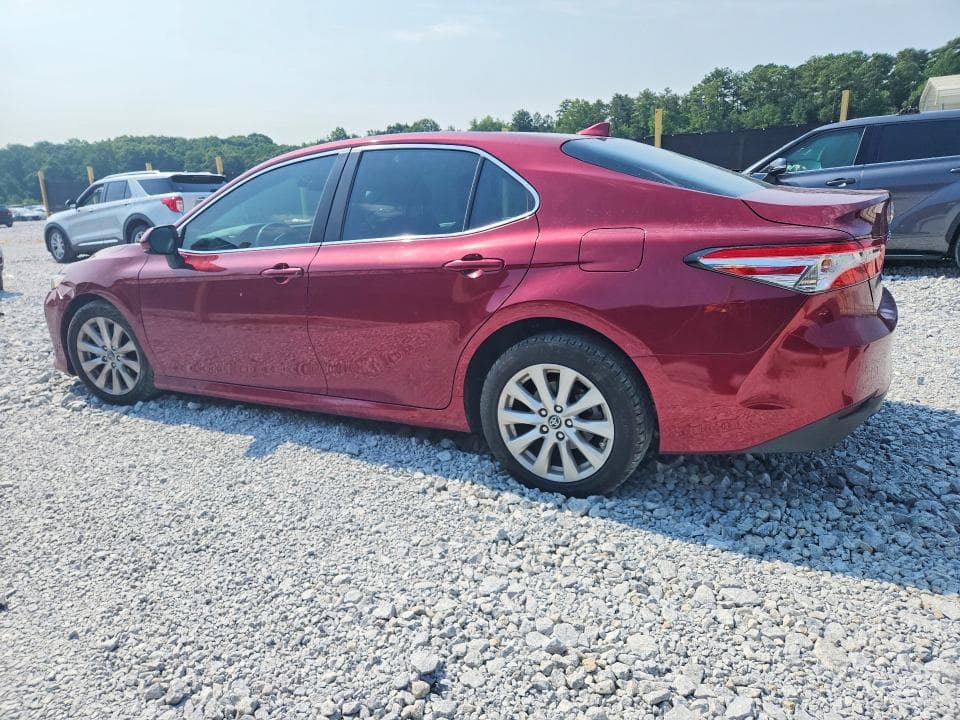 2019 TOYOTA CAMRY LE 2