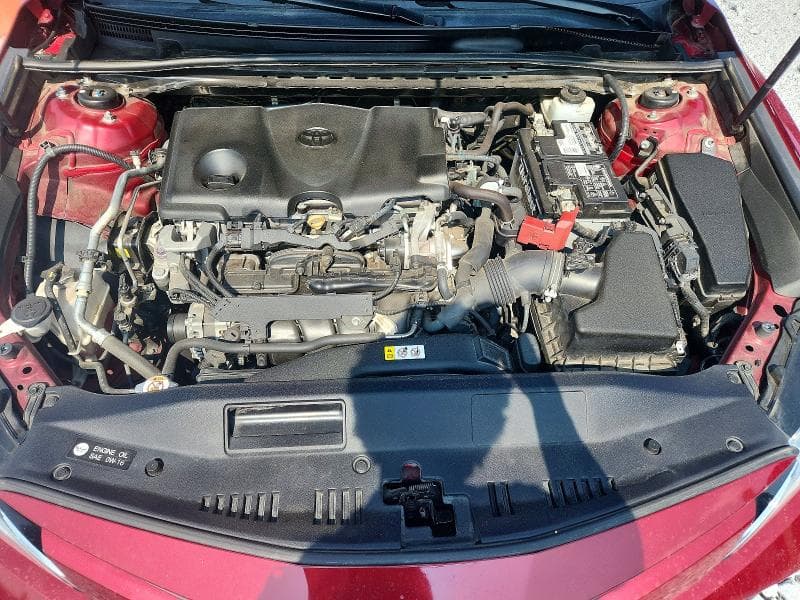 2019 TOYOTA CAMRY LE 11