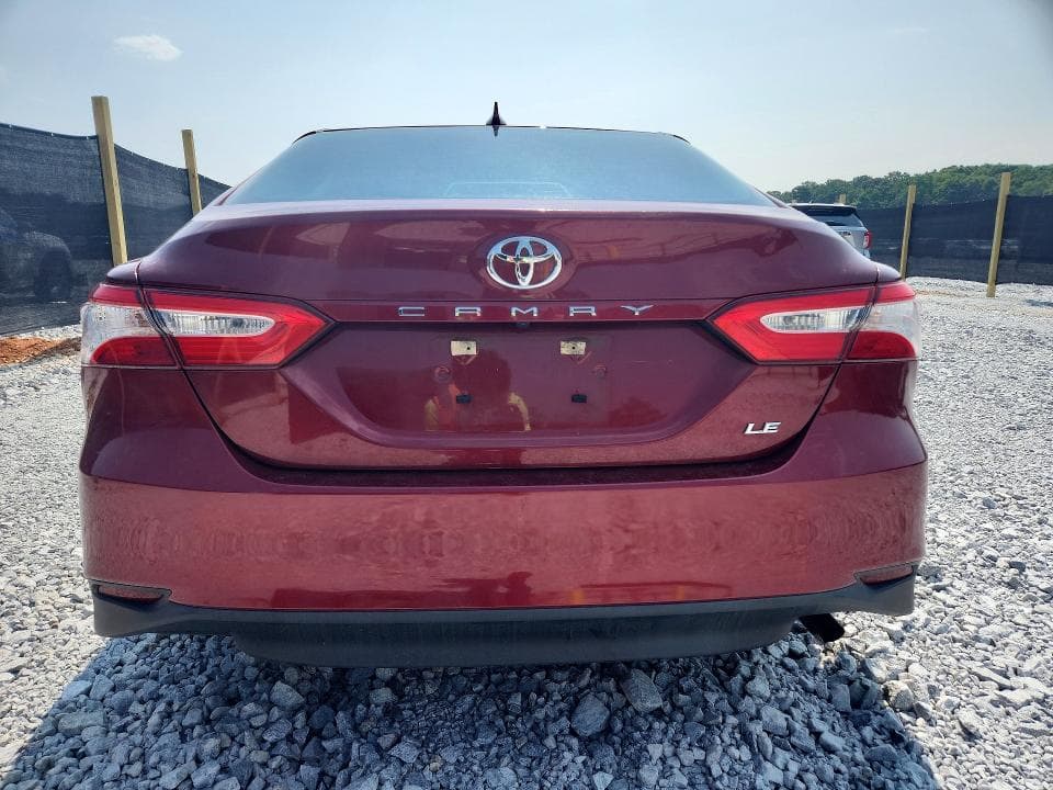 2019 TOYOTA CAMRY LE 6