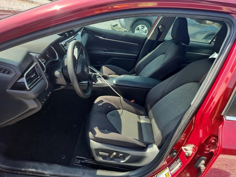 2019 TOYOTA CAMRY LE 7