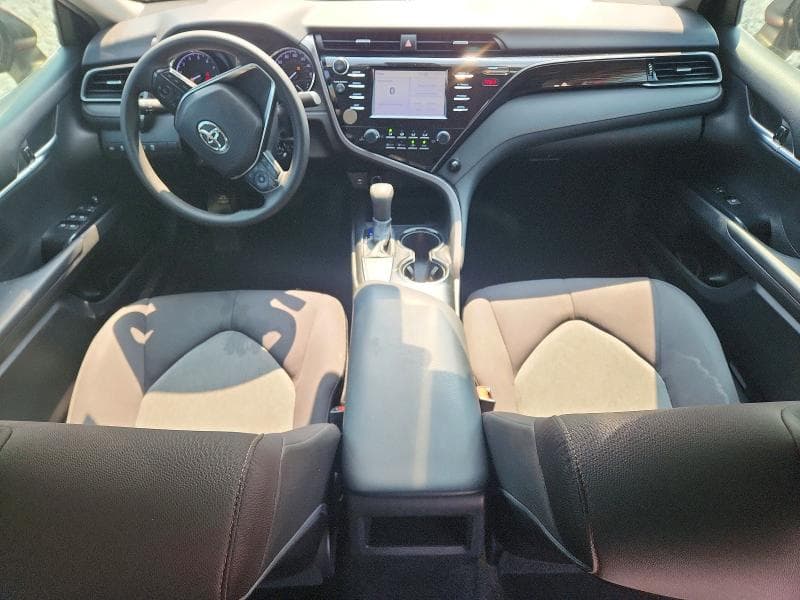 2019 TOYOTA CAMRY LE 8