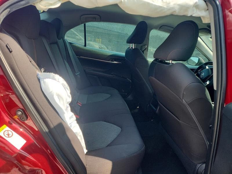 2019 TOYOTA CAMRY LE 10