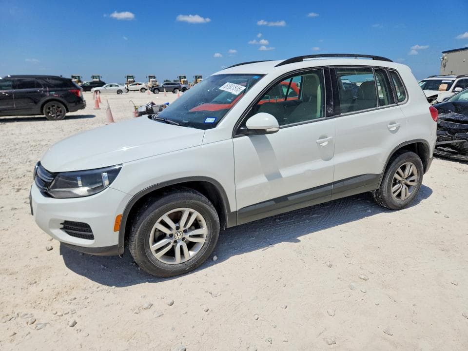 2017 VOLKSWAGEN TIGUAN S - 1