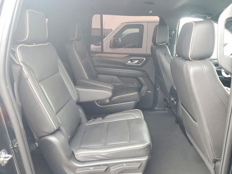 2023 CHEVROLET SUBURBAN C1500 PREMIER 11