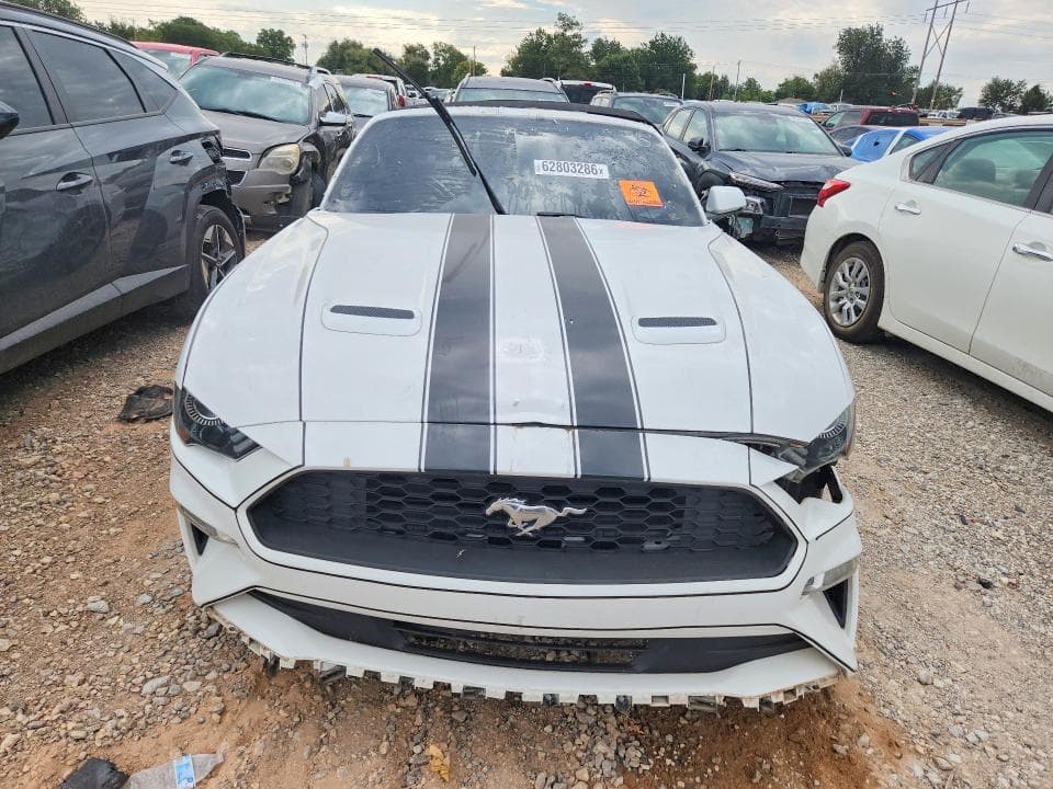 2020 FORD MUSTANG 5