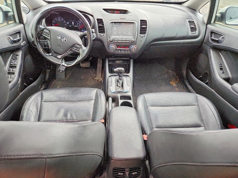 2017 KIA FORTE EX 8