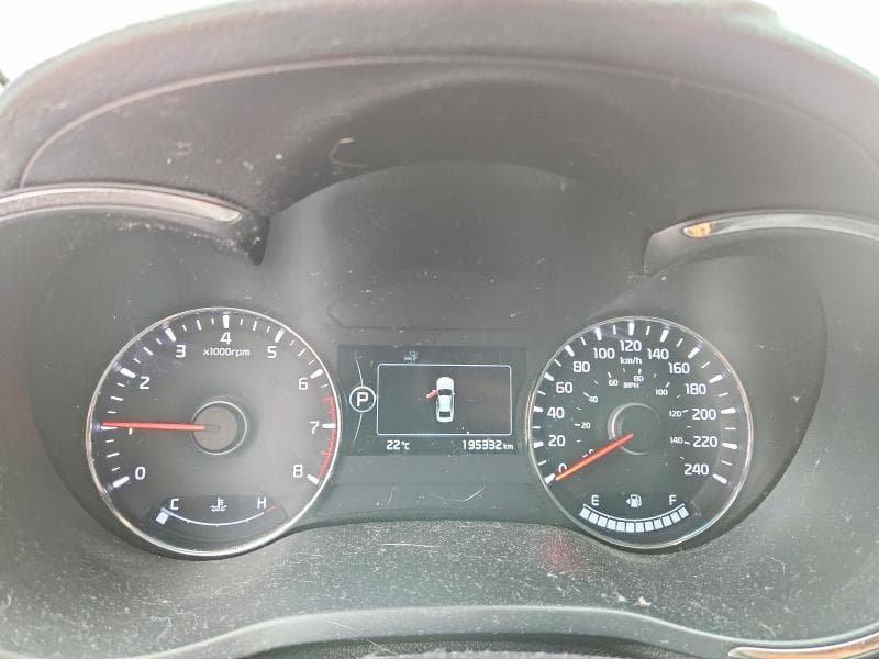 2017 KIA FORTE EX 9