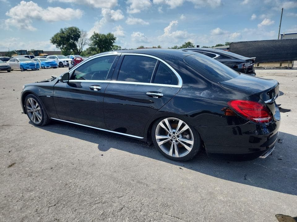2018 MERCEDES-BENZ C 350E 2