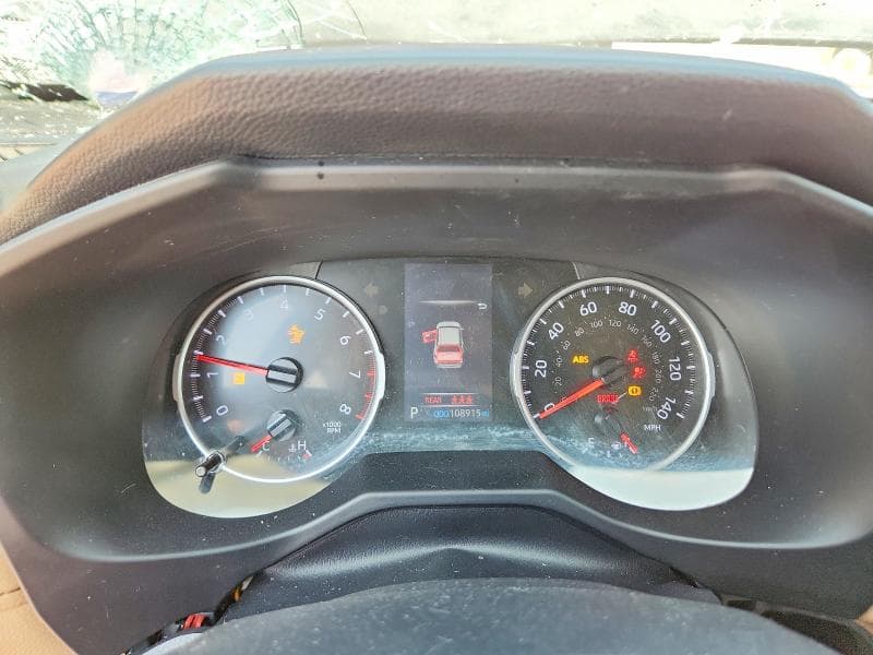 2022 TOYOTA RAV4 LE 9