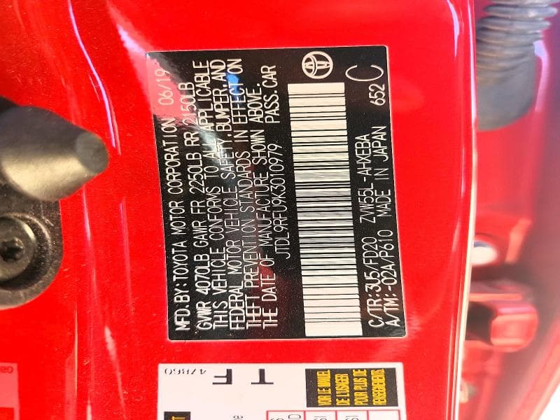 2019 TOYOTA PRIUS LE AWD-E 12