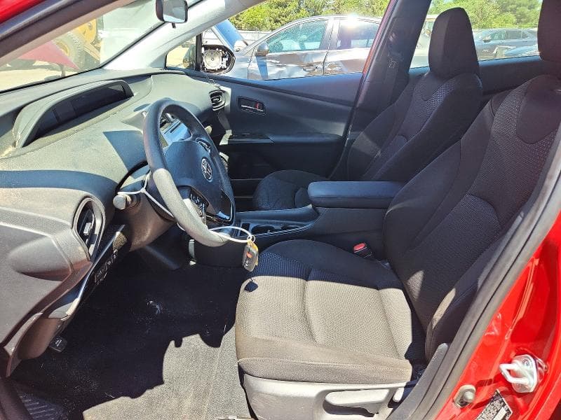 2019 TOYOTA PRIUS LE AWD-E 7