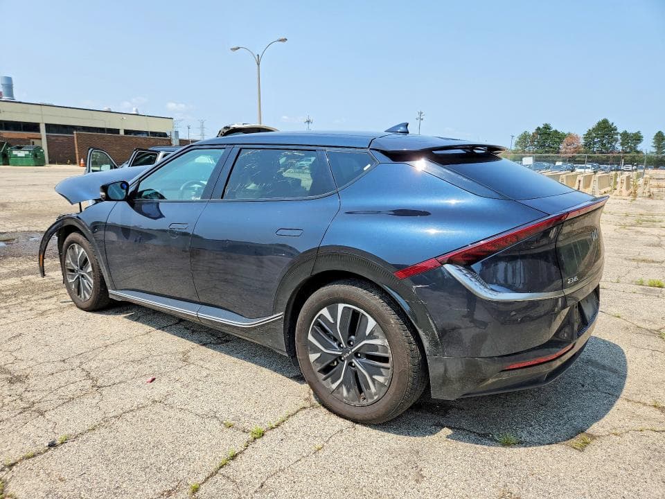 2024 KIA EV6 WIND 2