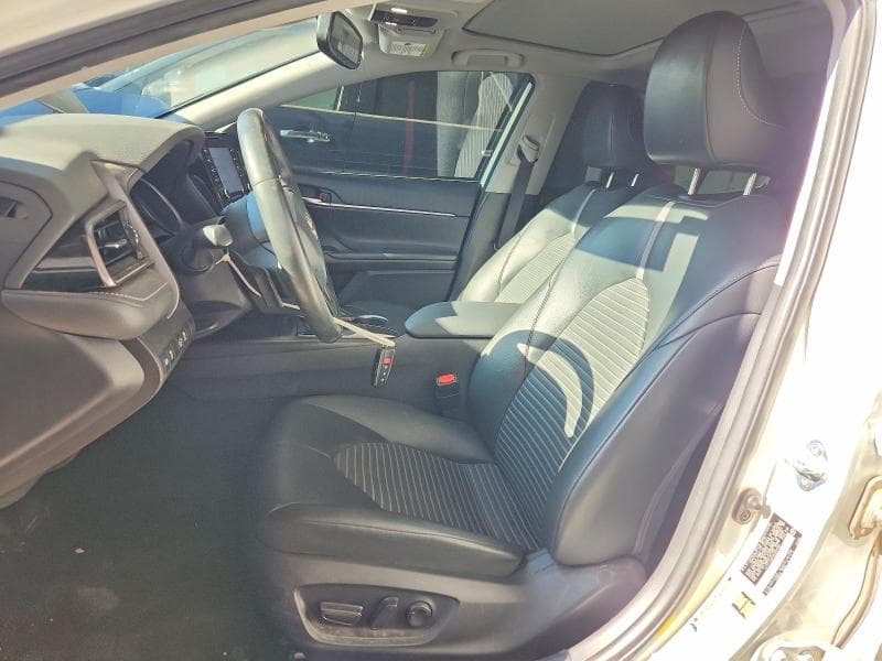 2022 TOYOTA CAMRY SE 7