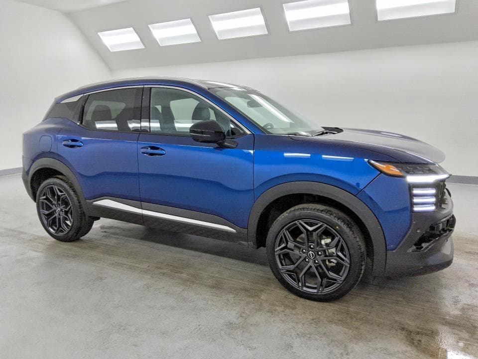 2026 NISSAN KICKS SR 4