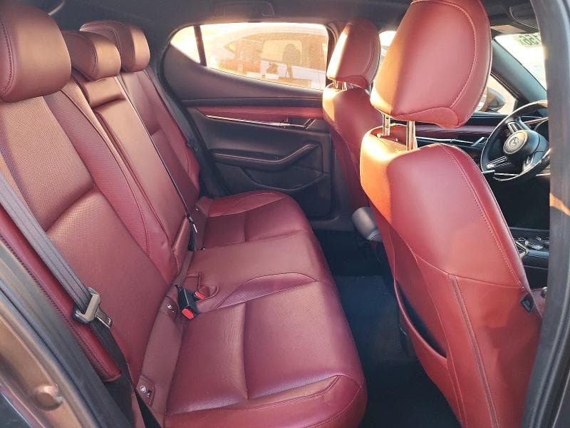 2022 MAZDA 3 PREMIUM 10