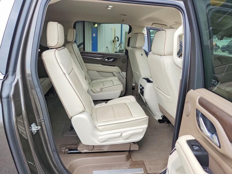 2021 GMC YUKON XL DENALI 11