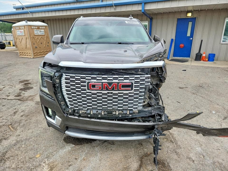 2021 GMC YUKON XL DENALI 5
